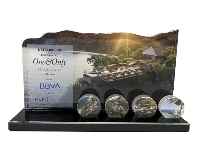 Deal toy entertainment sports hotel lucite latinamerica real estate crystal resort